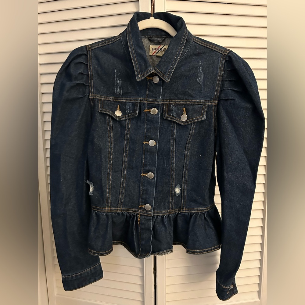 Denim Blvd Puffed Sleeve Distressed Jean Jacket, Large
